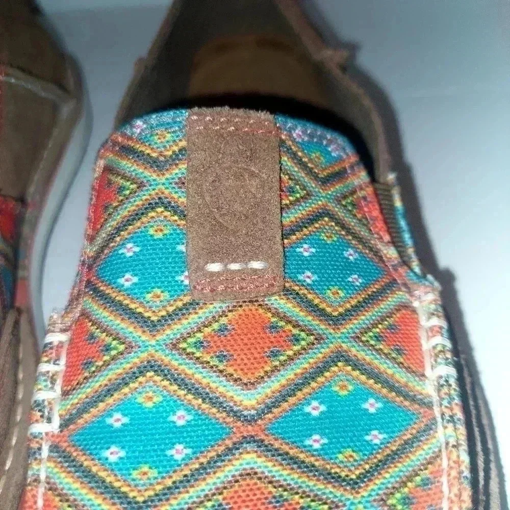 Ariat Cruiser Saddle Tan Suede/Aztec Print Shoe Womens 9.5 B - Picture 4 of 10